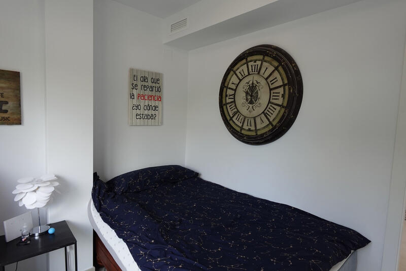 4 Schlafzimmer Stadthaus zu verkaufen