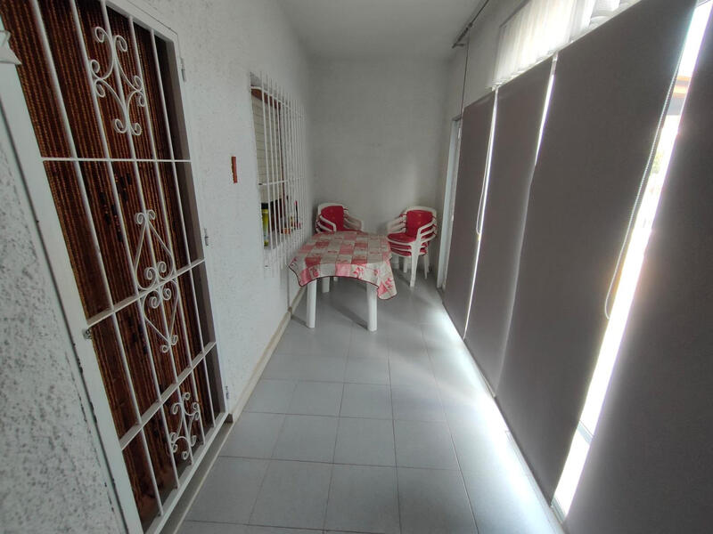 2 Cuarto Villa en venta