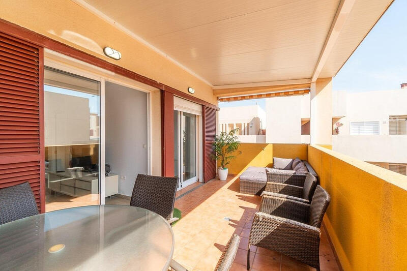 2 slaapkamer Appartement Te koop