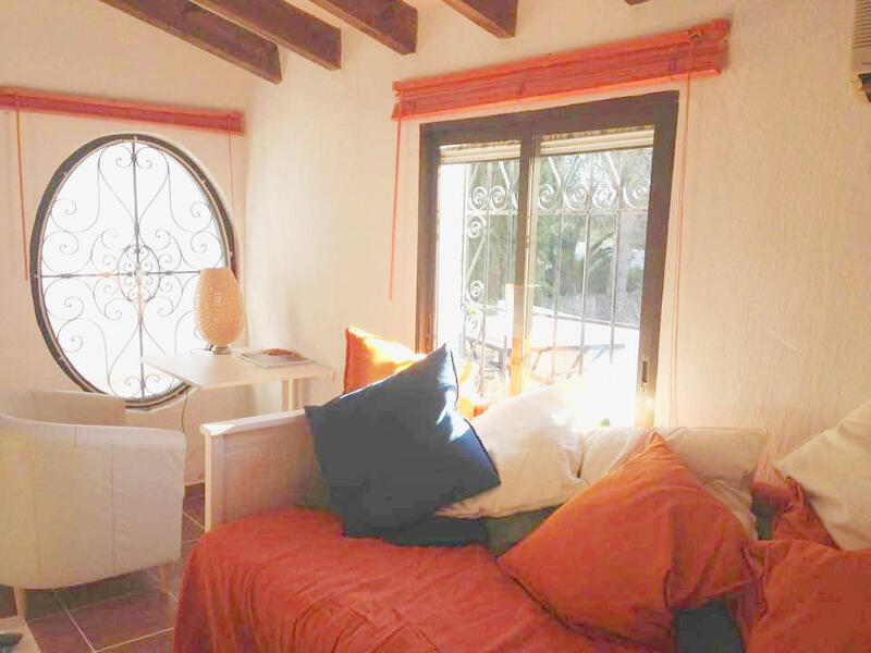 2 Cuarto Villa en venta