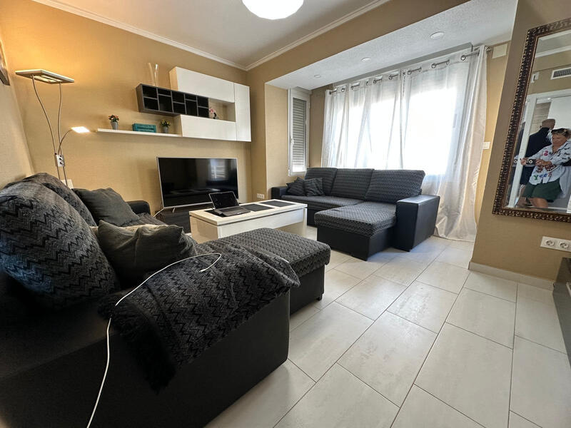 Apartamento en venta en Torrevieja, Alicante