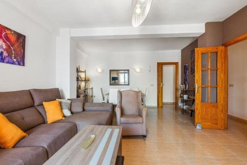 3 bedroom Apartment for sale