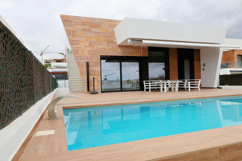 Villa til salg i Finestrat, Alicante