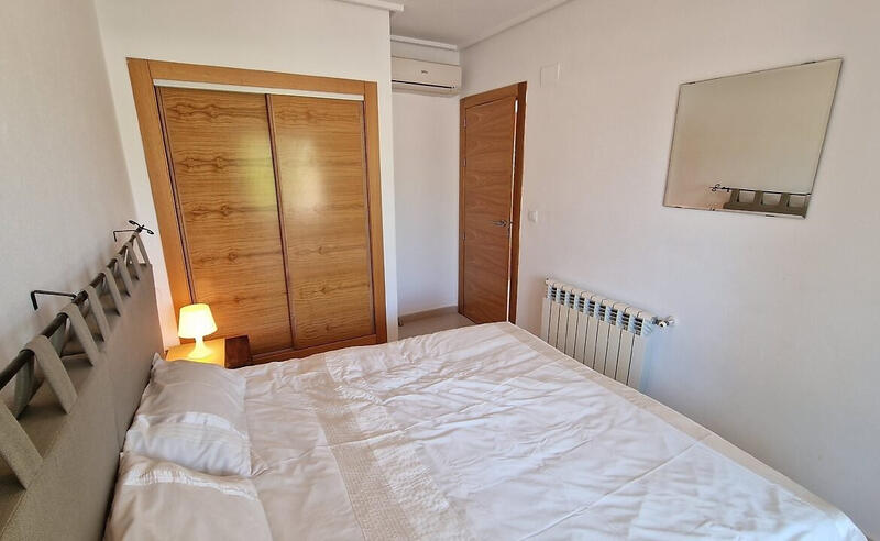 2 slaapkamer Appartement Te koop