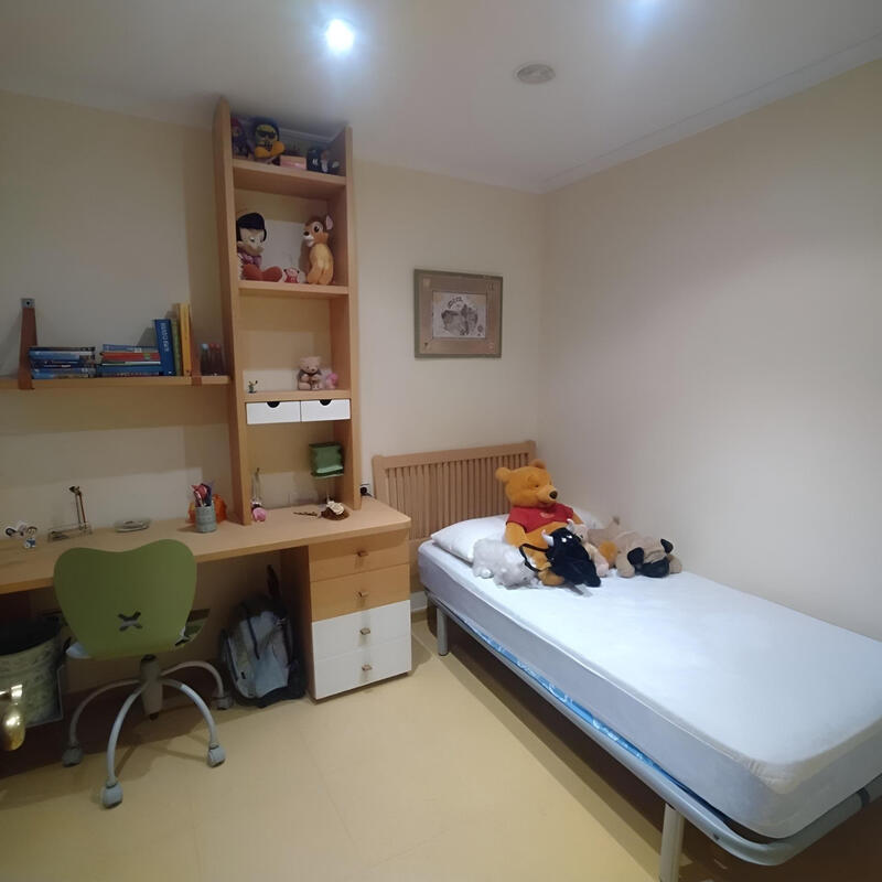 4 Schlafzimmer Appartement zu verkaufen