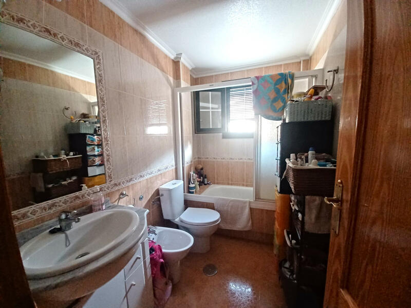 2 slaapkamer Appartement Te koop