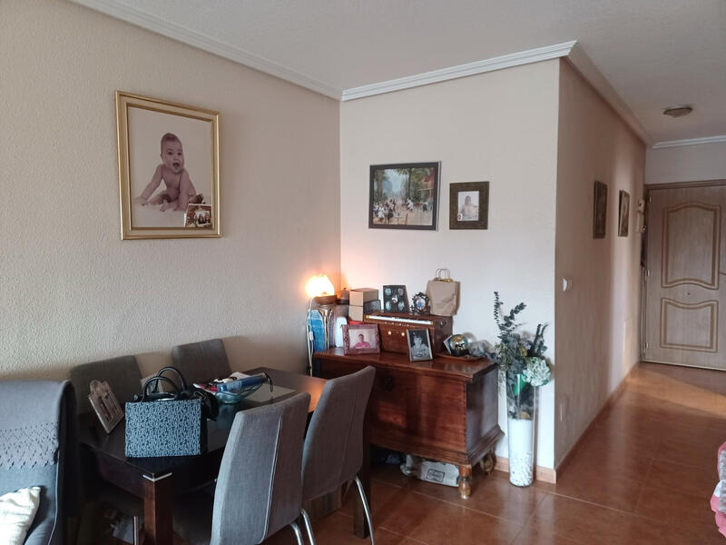 2 slaapkamer Appartement Te koop