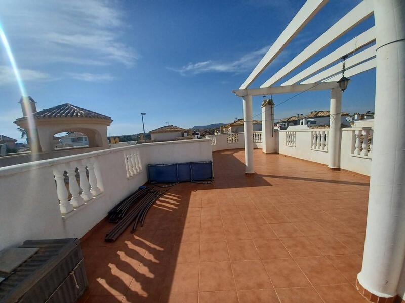 2 Cuarto Villa en venta