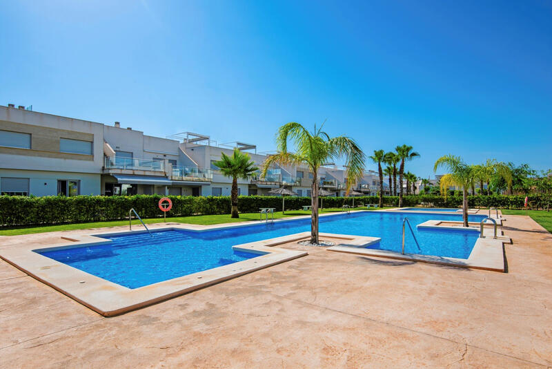 Villa en venta en Orihuela, Alicante