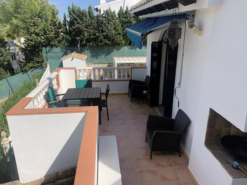 4 Cuarto Villa en venta