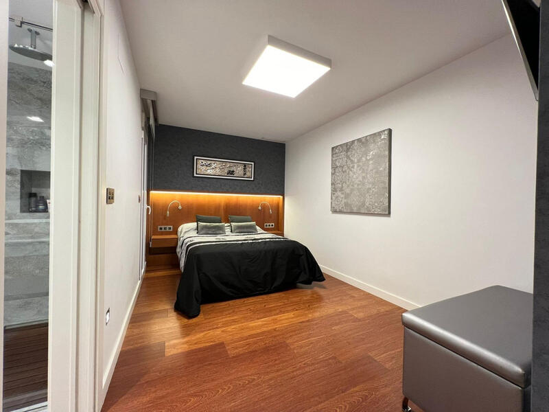 4 chambre Appartement à vendre