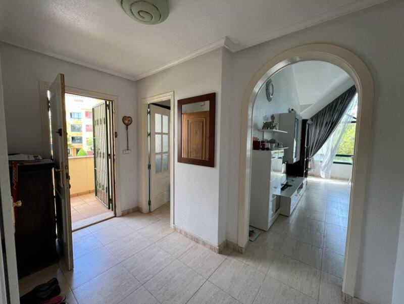 2 Cuarto Villa en venta