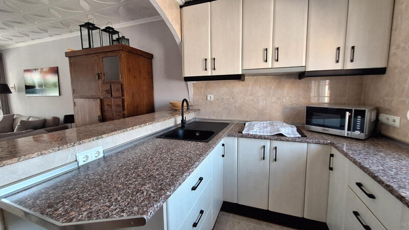 2 Cuarto Villa en venta