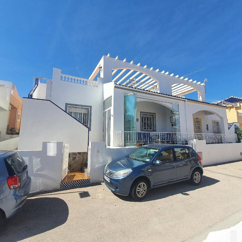 Duplex zu verkaufen in Los Balcones, Alicante