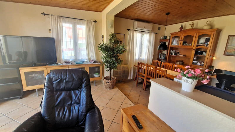 3 slaapkamer Gezinswoning Te koop