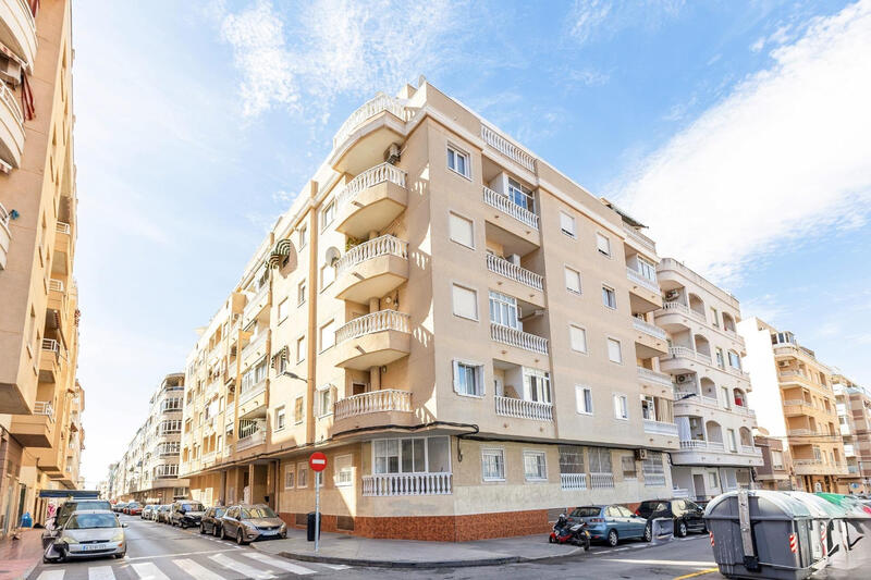 Appartement zu verkaufen in Torrevieja, Alicante