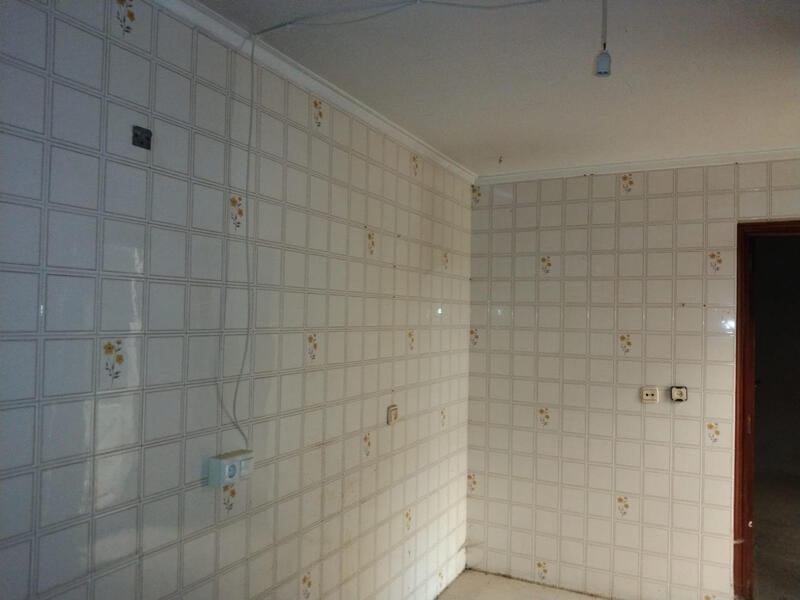 3 slaapkamer Gezinswoning Te koop