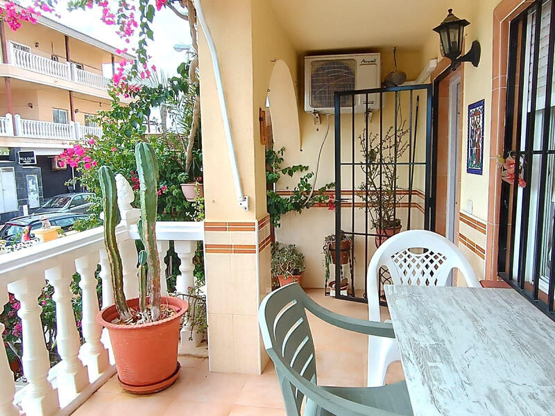 Townhouse for sale in Orihuela Costa, Alicante