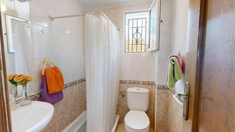 3 Cuarto Villa en venta