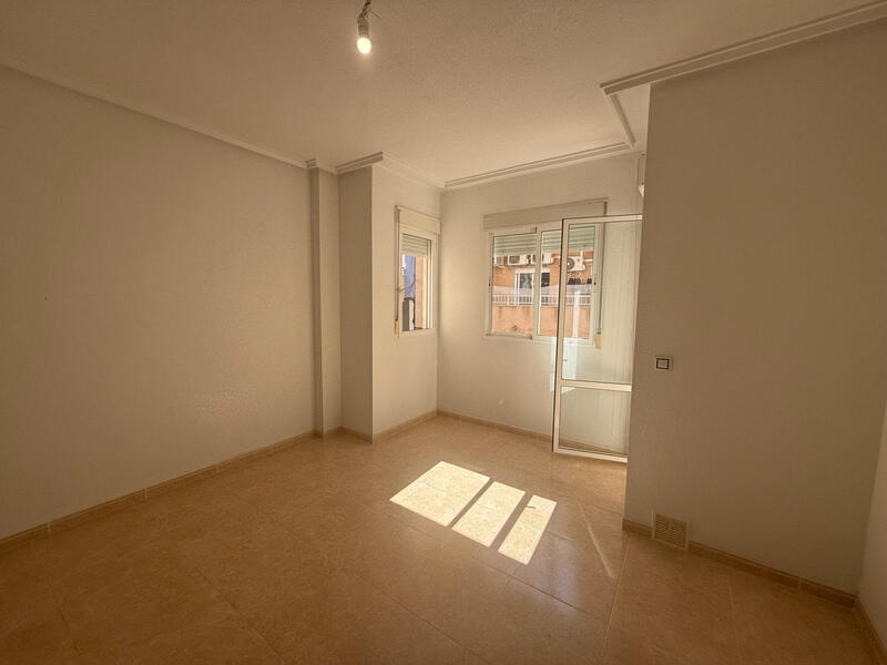 1 Cuarto Apartamento en venta