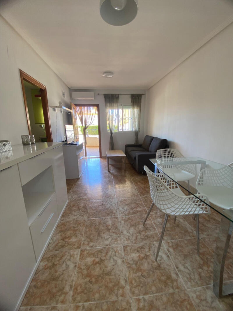 2 Cuarto Villa en venta