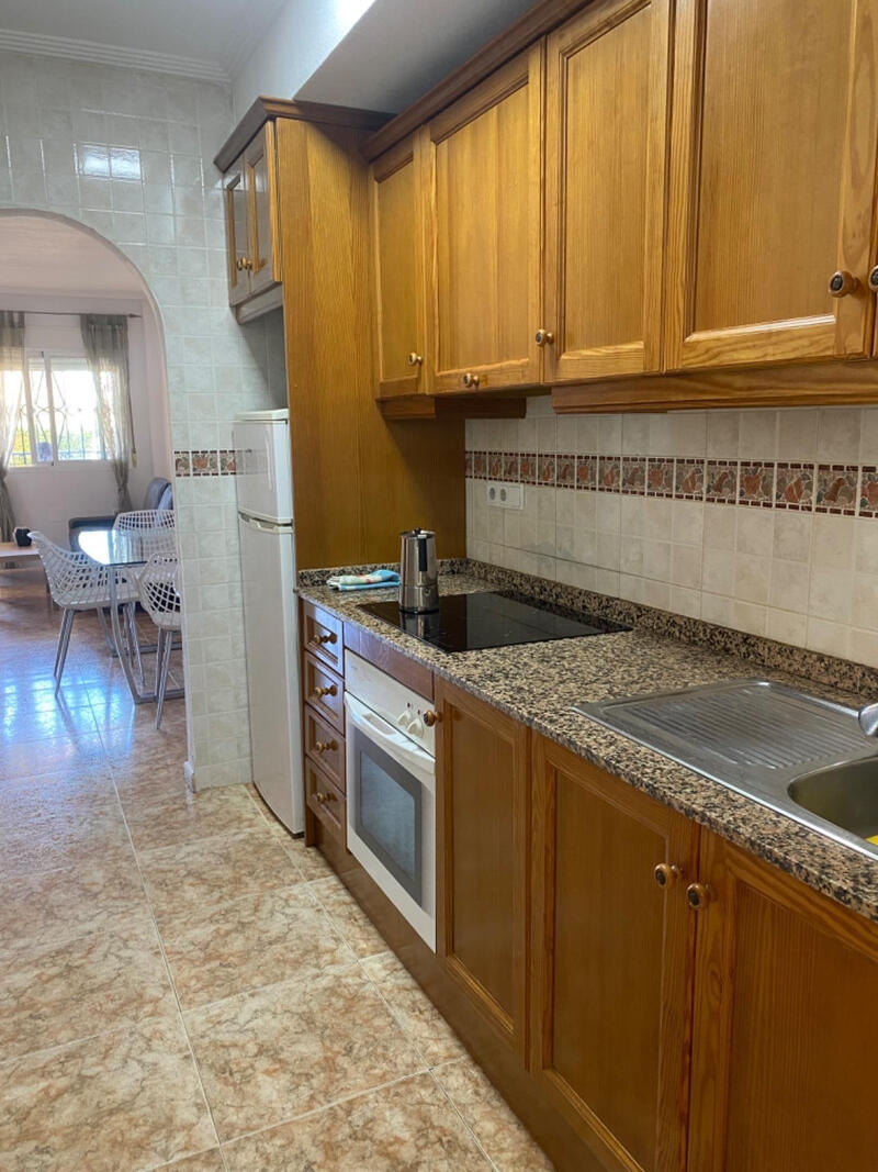 2 Cuarto Villa en venta