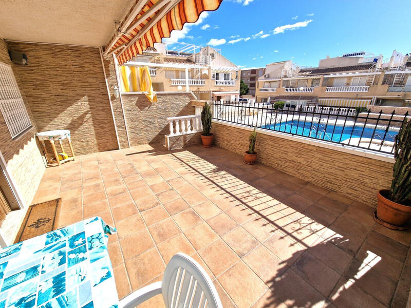 3 bedroom Apartment for sale