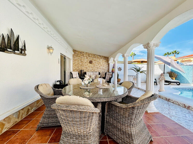 3 bedroom Villa for sale