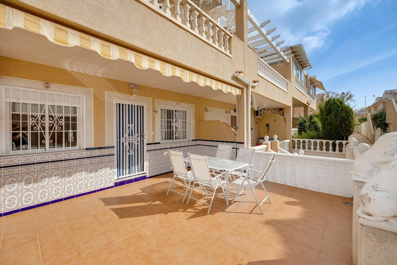 2 bedroom Villa for sale