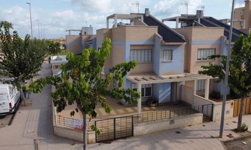 4 Cuarto Villa en venta