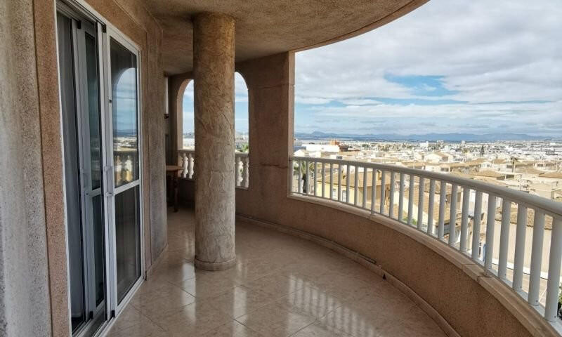 Apartamento en venta en Torrevieja, Alicante