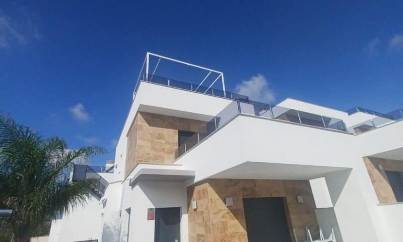 3 Cuarto Villa en venta