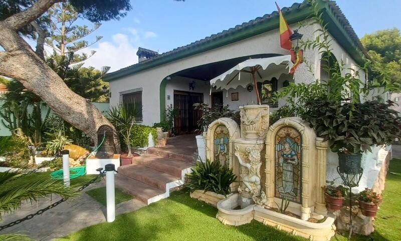 3 Cuarto Villa en venta