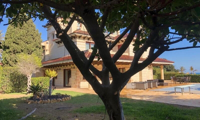 5 Cuarto Villa en venta