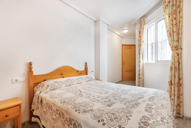 2 slaapkamer Appartement Te koop