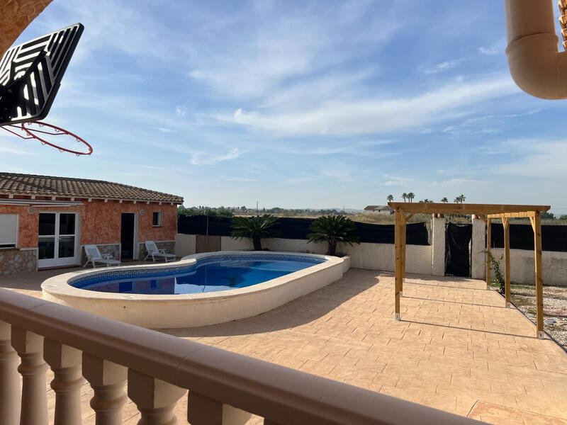 3 Cuarto Villa en venta