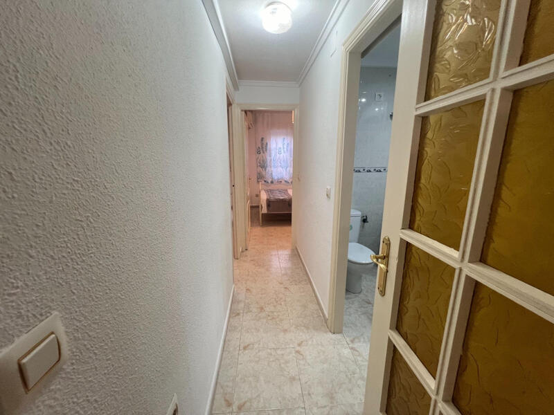 2 Cuarto Villa en venta