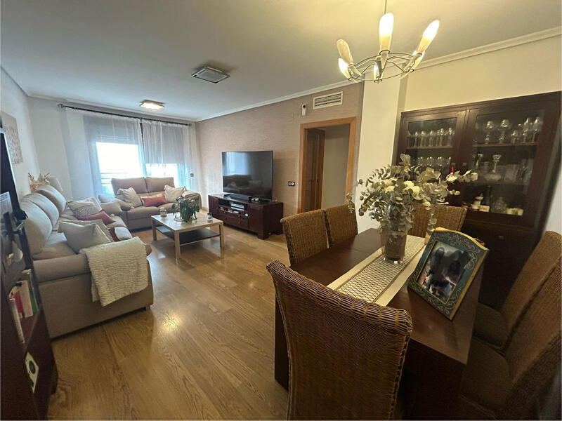 Appartement zu verkaufen in Torrevieja, Alicante