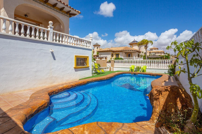 4 bedroom Villa for sale