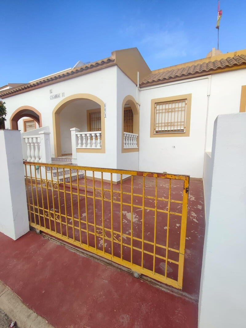 2 Cuarto Villa en venta