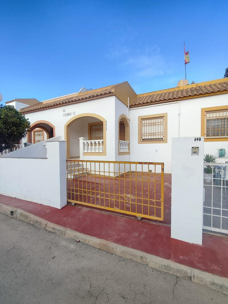 2 Cuarto Villa en venta