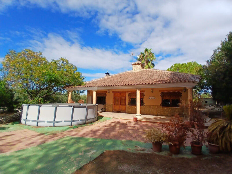 Villa à vendre dans Torrevieja, Alicante