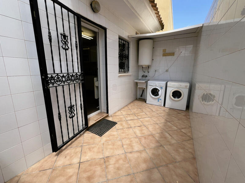 3 Cuarto Villa en venta