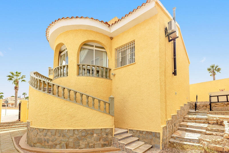 2 bedroom Villa for sale