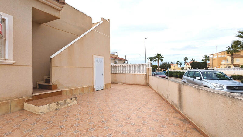 3 Cuarto Villa en venta