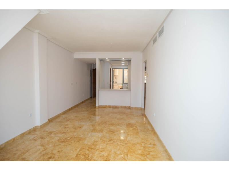 2 slaapkamer Appartement Te koop