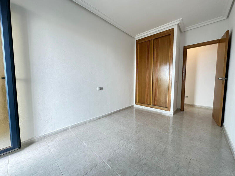 2 slaapkamer Appartement Te koop