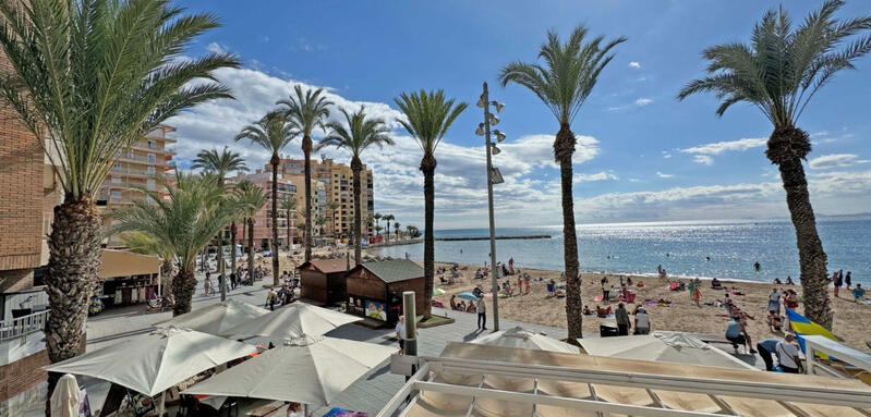 Appartement zu verkaufen in Torrevieja, Alicante