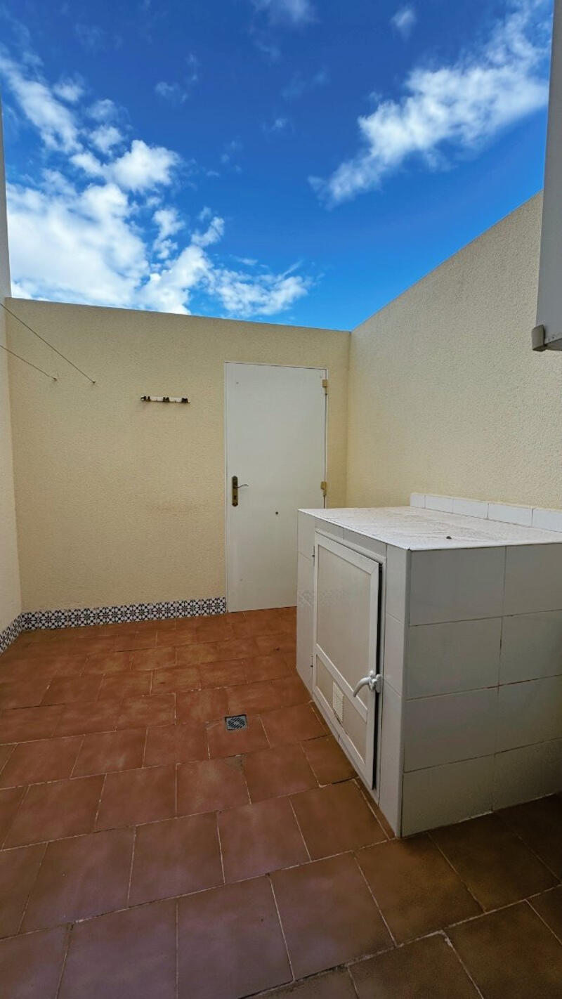 2 Cuarto Villa en venta