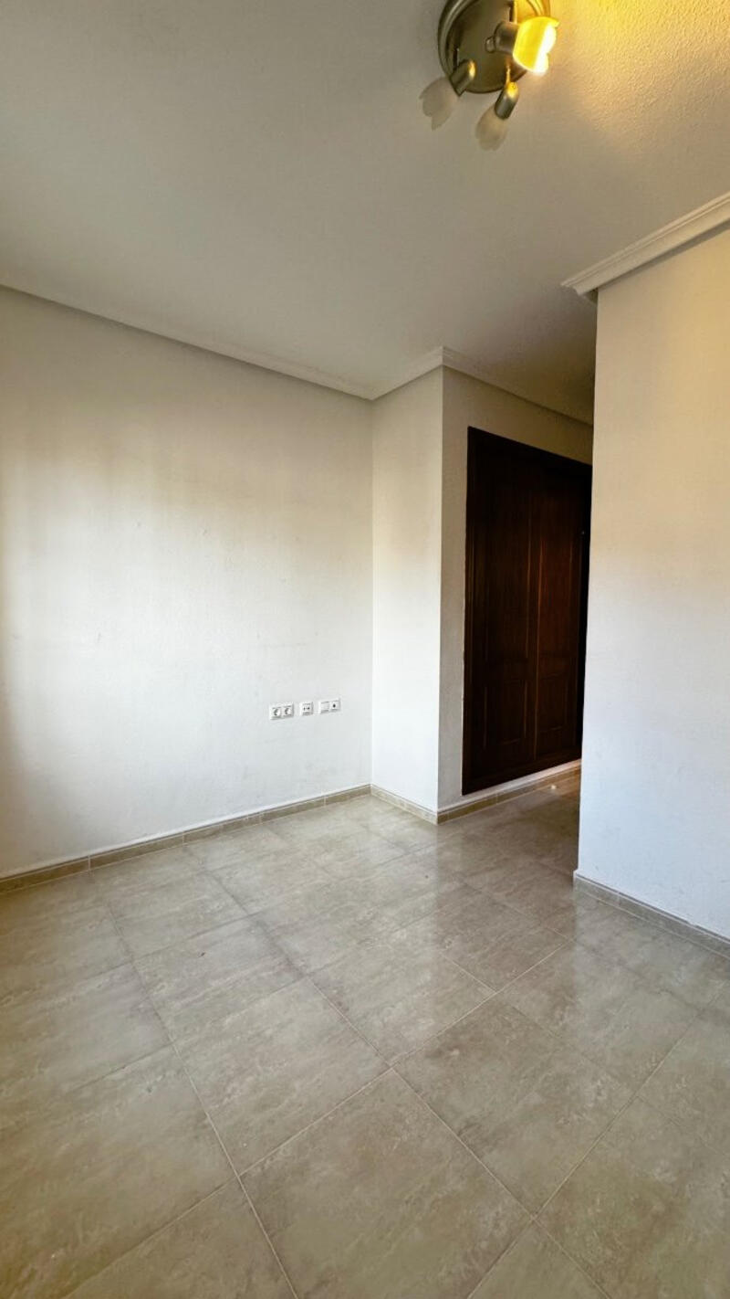 2 Cuarto Villa en venta